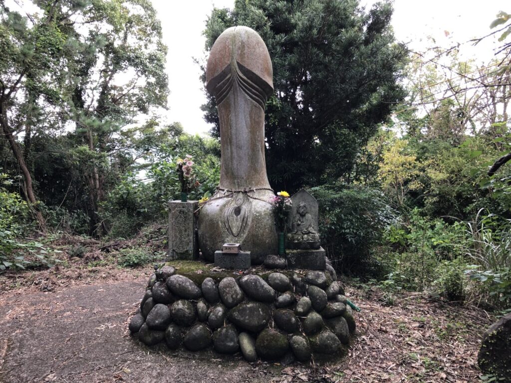 陰陽石 鏡山道祖神 佐賀県唐津市 - 佐賀の神社めぐり